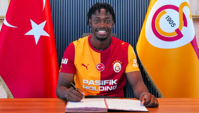 El Chadaille Bitshiabu, Galatasaray'ın 12. Fransız Futbolcusu Oldu