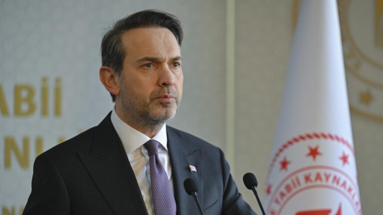 Bayraktar: Elektrik dağıtım alanında bir değerlendirme toplantısı düzenledik