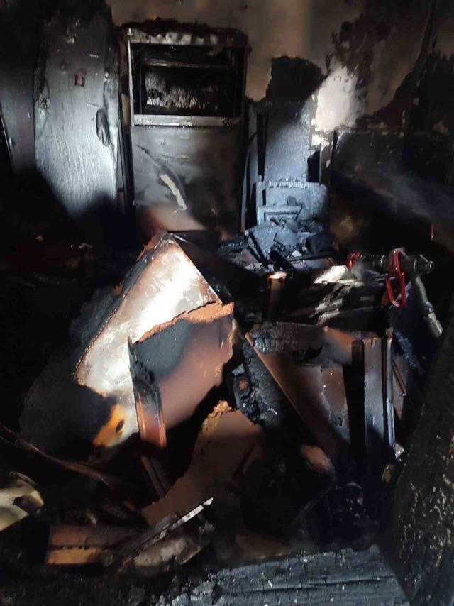 Kahramanmaraş'ta bir evde çıkan yangın 2