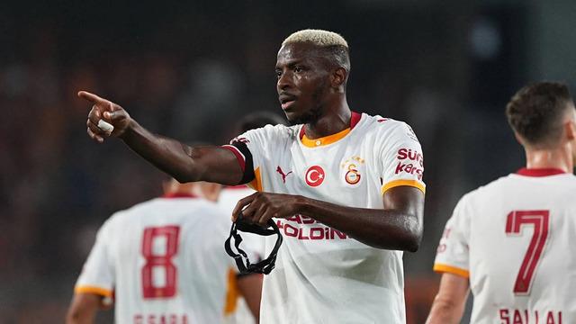 Victor Osimhen’den Galatasaray’a haber var! Herkes merak ediyordu